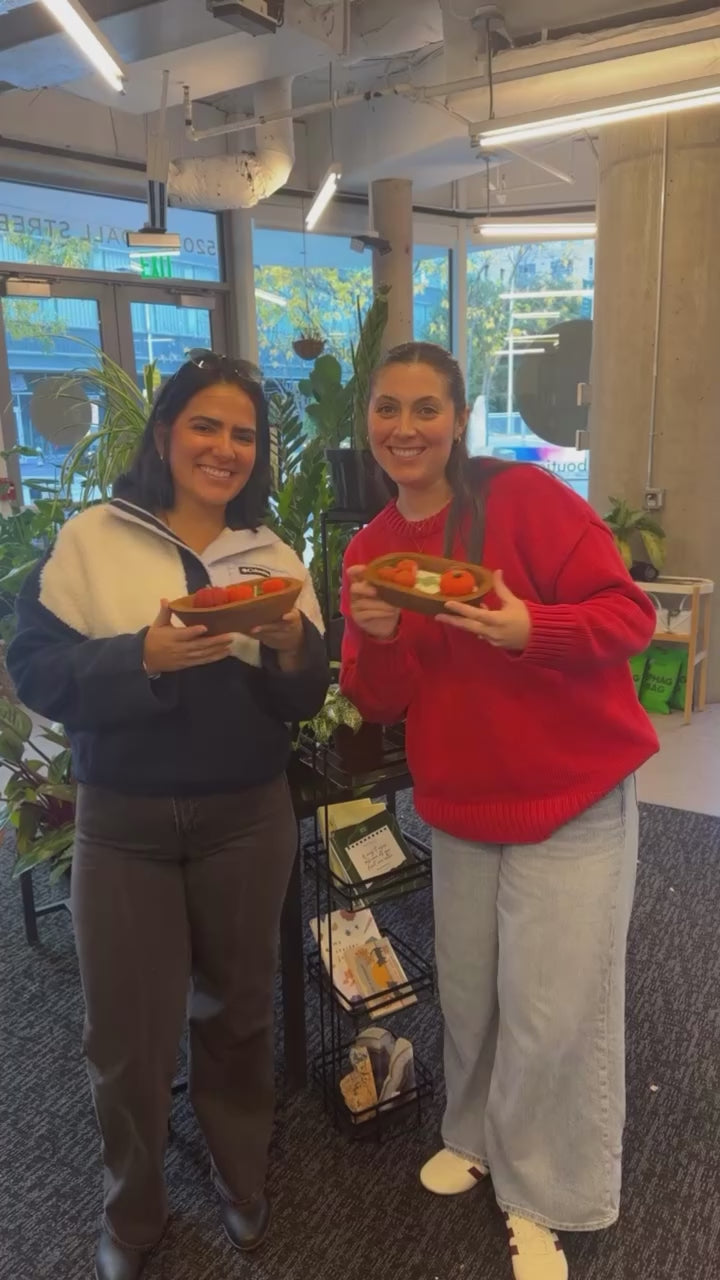 9/27 [Boston] Pumpkin Patch Candle Making w/ Ain't Easy Candles
